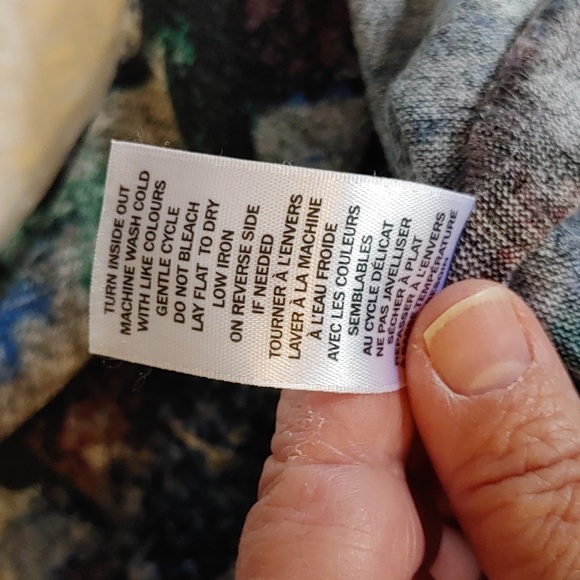 2/$30 Women's Northern Reflections Multicolor Long Sleeve Lightweight Hoodie - Picture 10 of 10